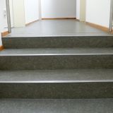 Linoleum auf einer Treppe